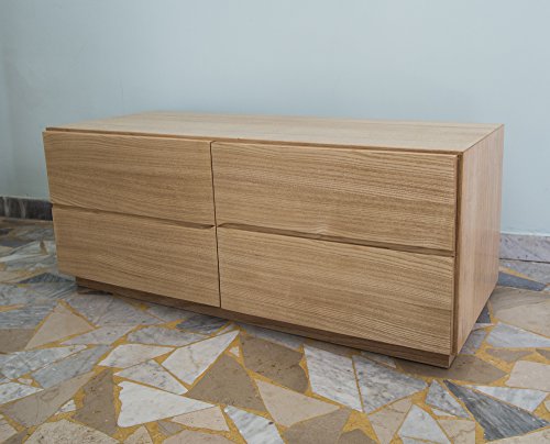 Dielenmöbel aus Eschenholz